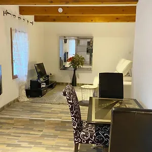  Appartement Calme Dans Maison De Village 60m2 Super Confort